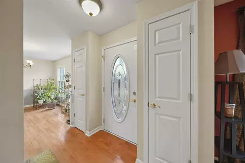 Entry Way - 6753 Taylorfield, Jackson, MI 49201 photo 1 of 4