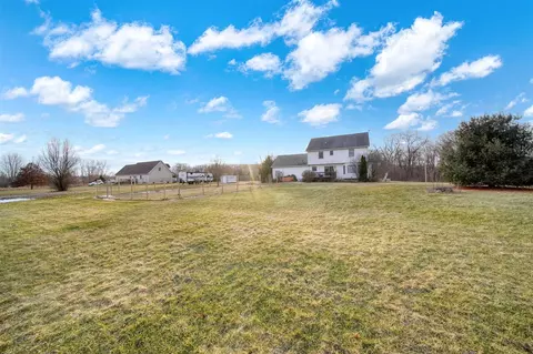 Exterior - 6753 Taylorfield, Jackson, MI 49201 photo 9 of 14