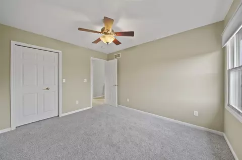 Bedroom - 6753 Taylorfield, Jackson, MI 49201 photo 8 of 8