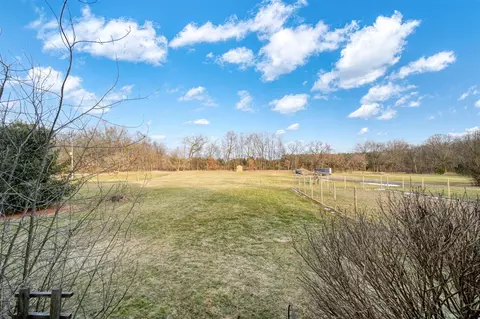 Exterior - 6753 Taylorfield, Jackson, MI 49201 photo 4 of 14
