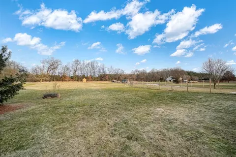 Exterior - 6753 Taylorfield, Jackson, MI 49201 photo 6 of 14