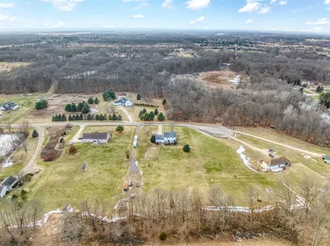 View/Area - 6753 Taylorfield, Jackson, MI 49201 photo 2 of 4