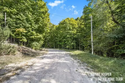 8608 Sisson, Bellaire, MI 49615