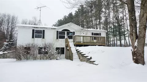 601 54th, Grand Junction, MI 49056