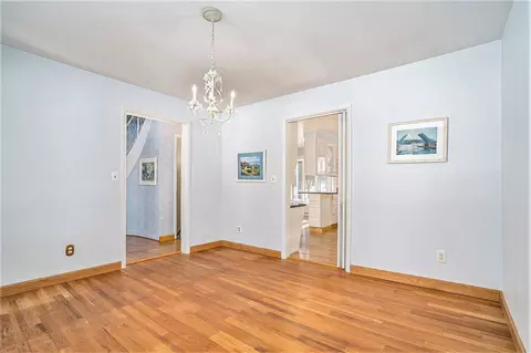 Dining - 715 Allison, Marshall, MI 49068 photo 1 of 2