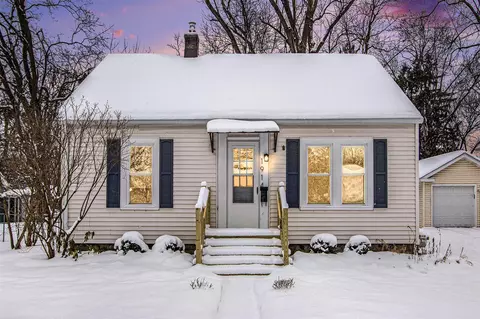 1914 Lakeway, Kalamazoo, MI 49001