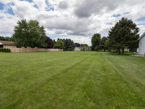 V/l E Lyons, Schoolcraft, MI 49087 photo 3