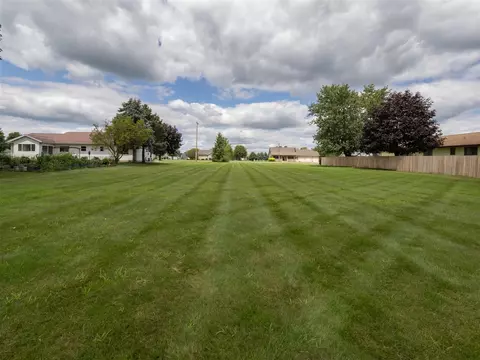 V/l E Lyons, Schoolcraft, MI 49087 photo 2