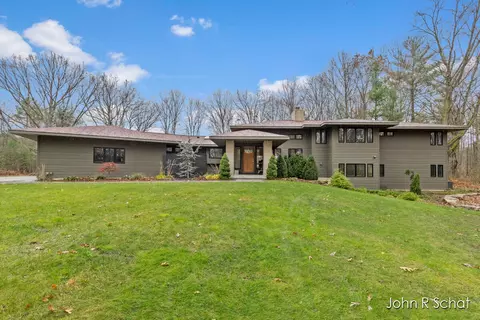 7320 Timberwinds, Hudsonville, MI 49426