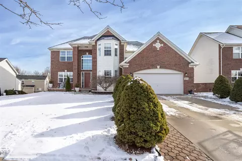 4418 Center Vly, Ann Arbor, MI 48108
