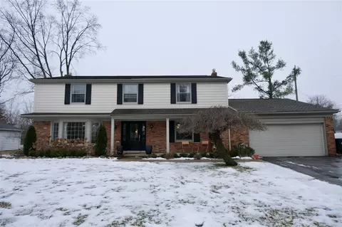 30249 Barwell, Farmington Hills, MI 48334