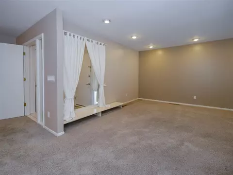 Living - 6680 Ormada, Kalamazoo, MI 49048 photo 1 of 5