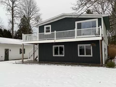 479 Basseta, Newaygo, MI 49337