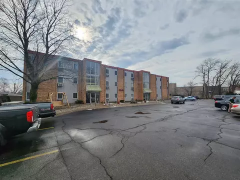 173 E Michigan #107 A, Three Rivers, MI 49093
