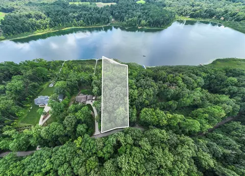 Unit 2 Long Lake, Cassopolis, MI 49031