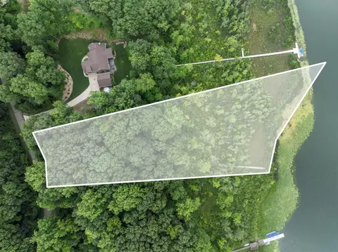 Unit 2 Long Lake, Cassopolis, MI 49031 photo 4