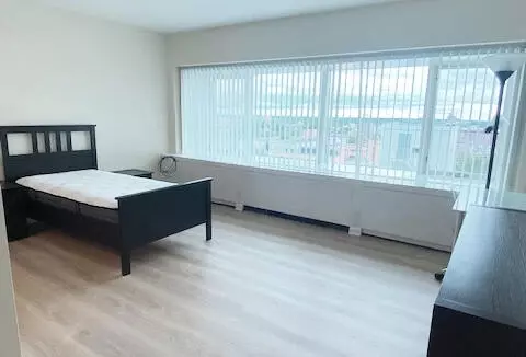 555 E William #13L, Ann Arbor, MI 48104
