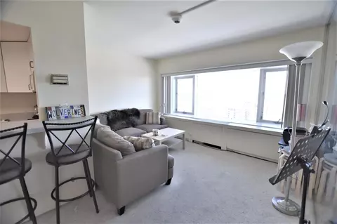 555 E William #21F, Ann Arbor, MI 48104