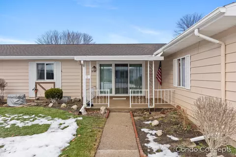 5782 Leisure S, Grand Rapids, MI 49548