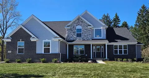 10654 Valley Vw, Saline, MI 48176