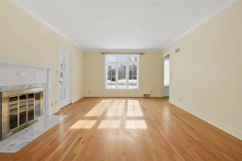 359 Park, Parchment, MI 49004 photo 6