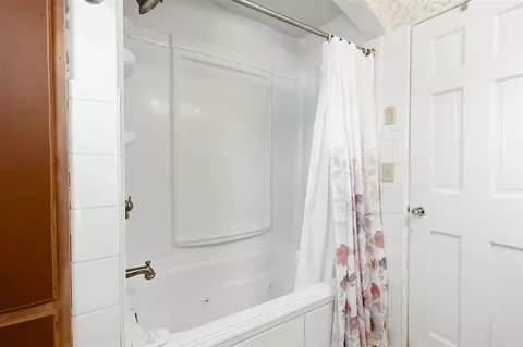 359 Park, Parchment, MI 49004 photo 27