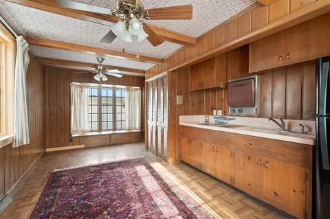359 Park, Parchment, MI 49004 photo 13