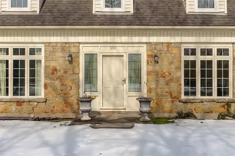 359 Park, Parchment, MI 49004 photo 2