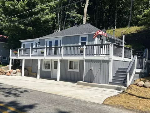 3738 N Lakeshore #1, Ludington, MI 49431