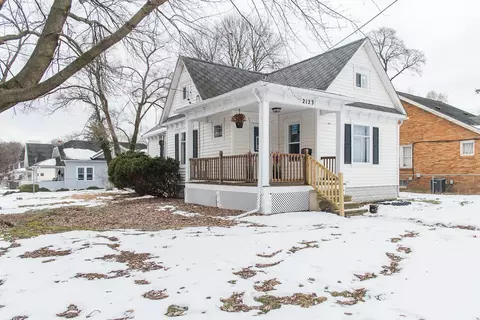 2123 W Main, Kalamazoo, MI 49006