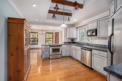 Kitchen - 11657 E Mn, Climax, MI 49034 photo 2 of 4