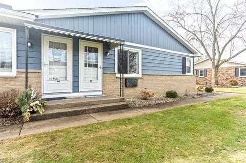 706 Andover, Kentwood, MI 49548