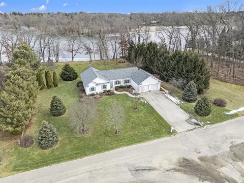67791 Black Run, Constantine, MI 49042 photo 2