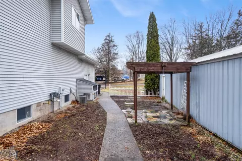 7151 Bayview, Jackson, MI 49201 photo 59