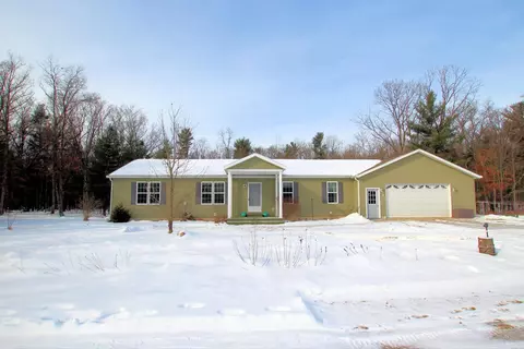 Exterior - 4530 Valeries, Newaygo, MI 49337 photo 4 of 8