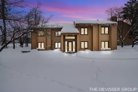 300 Farington #4, Holland, MI 49423