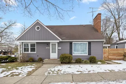 1602 Woodward, Grand Rapids, MI 49506