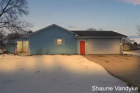 5959 Appleview, Kentwood, MI 49508