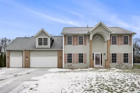 911 Maple Mdws, Vicksburg, MI 49097