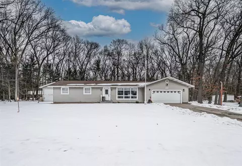 1290 E Giles, Muskegon, MI 49445
