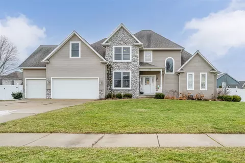 2166 Mccormick, Stevensville, MI 49127