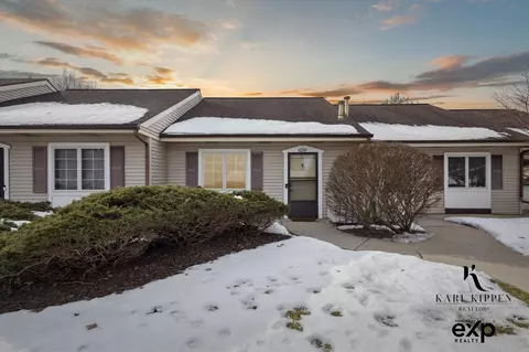 4239 Eastcastle, Grand Rapids, MI 49508