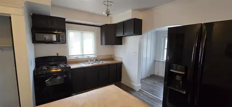 138 Wall, Jackson, MI 49203 photo 12