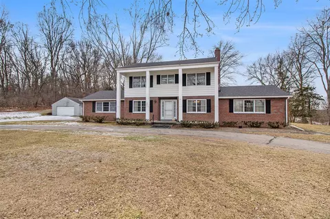19555 M 52, Chelsea, MI 48118