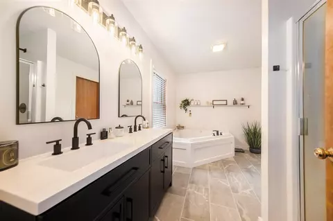Bath - 582 Mill, Concord, MI 49237 photo 3 of 9