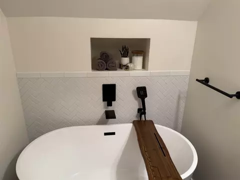 Bath - 582 Mill, Concord, MI 49237 photo 7 of 9