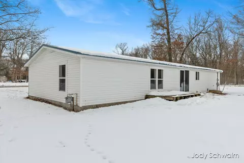 824 Nicholas, White Cloud, MI 49349 photo 36