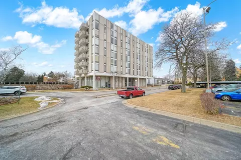 715 W Michigan #503, Jackson, MI 49201