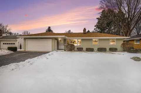 3318 Croyden, Kalamazoo, MI 49006