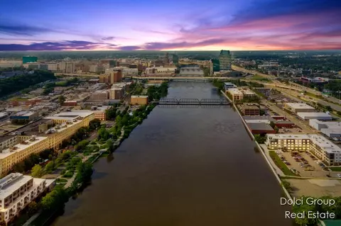 940 Monroe #553, Grand Rapids, MI 49503